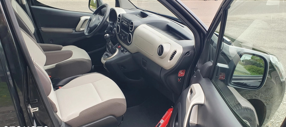 Citroen Berlingo cena 27900 przebieg: 212000, rok produkcji 2013 z Wadowice małe 56